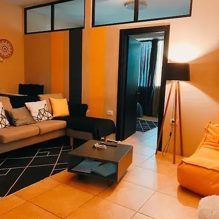 Apartment Amazona